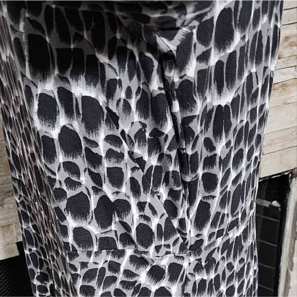 Ann Taylor leopard print soft stretchy bodycon shirt dress plus size 14 new!!! - Picture 3 of 7